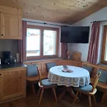Oberstaudach Lägenhet *